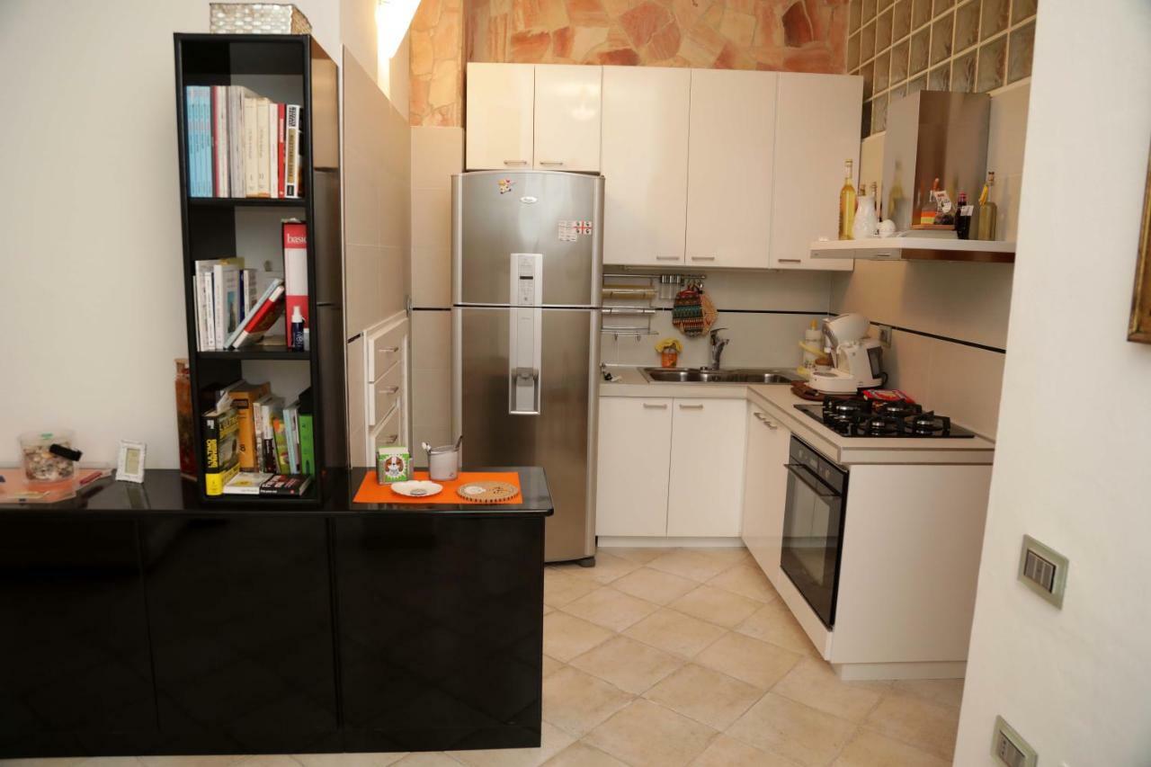 Luxury Apt Lägenhet Calasetta Exteriör bild